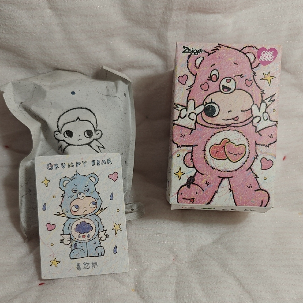 •FREEBIE• Pop Mart Zsiga X Care Bear Figures (Grumpy Bear)
